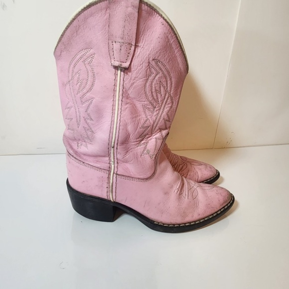Pink Leather Western Cowboy Boots Pointed Toe Embroidered Pull On Boots